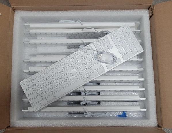 Apple USB Keyboard with Numeric Keypad A1243 NEW Box of 10 pcs